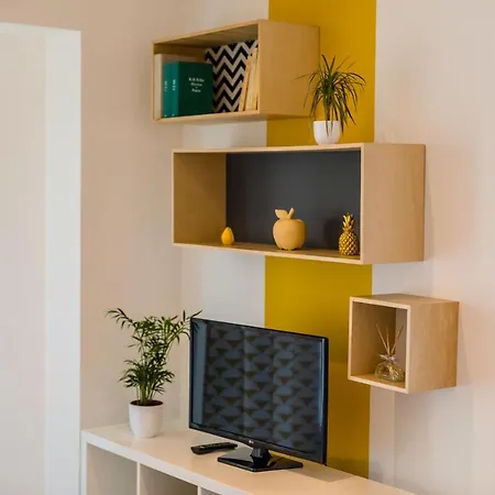 Ideal Pied A Terre Fetes De Bayonne - Quartier Calme - Proche Arenes De Bayonne - 10min Bayonne En Bus - 30 Min Bayonne A Pied - Transports A Proximite - Parking Prive Apartment Anglet